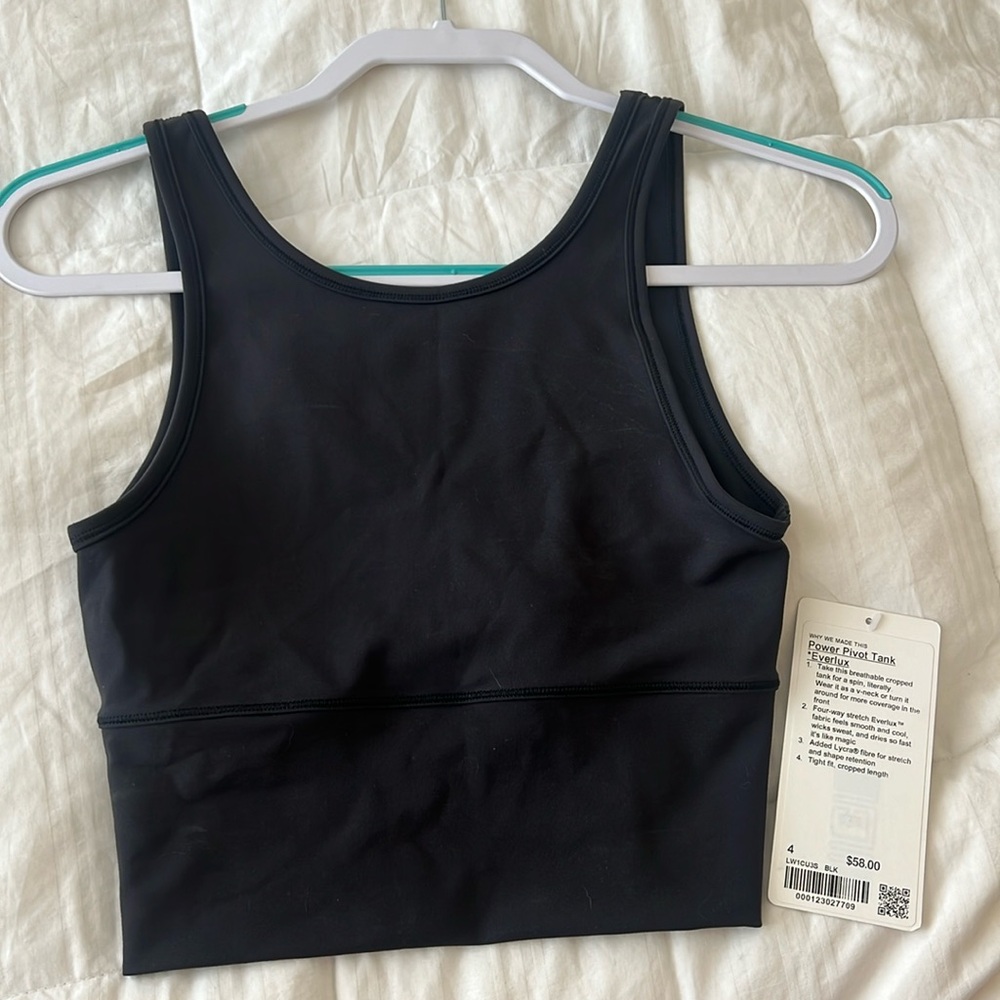 Luluemon - Power Pivot Tank